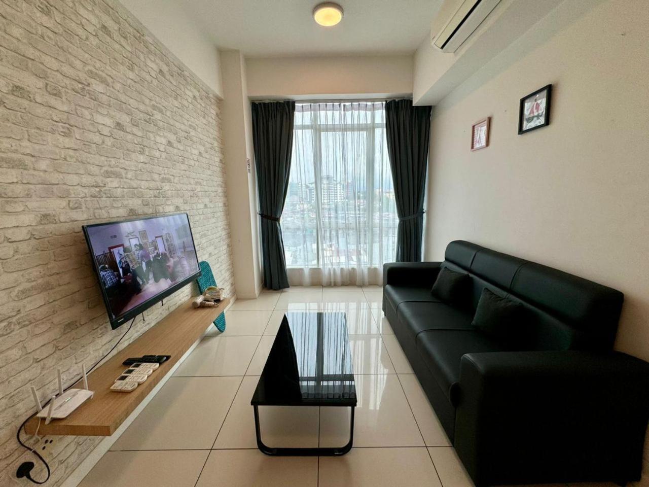Sutera Avenue Kota Kinabalu @ JR Homestay Bagian luar foto